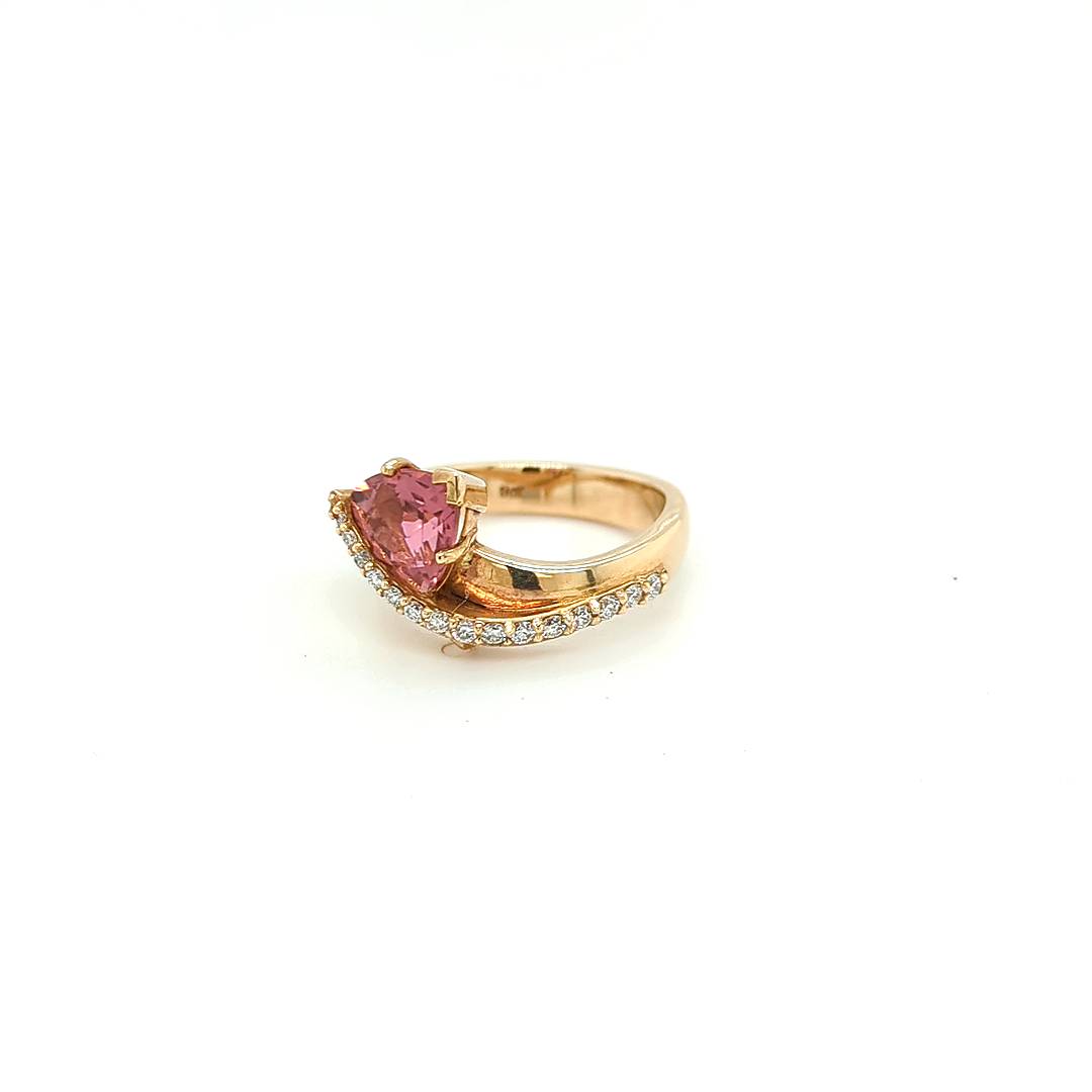 TRILLION CUT PINK TOURMALINE RING