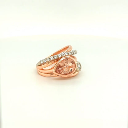 MORGANITE & DIAMOND RING