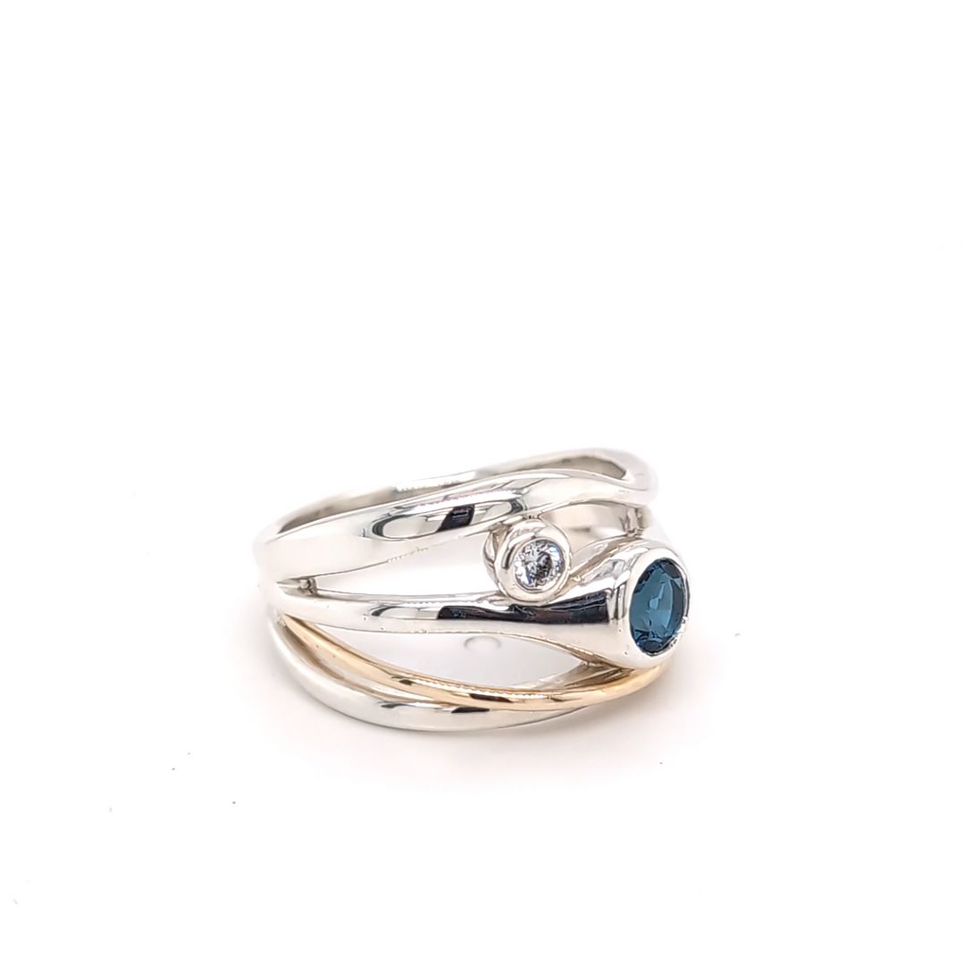 BLUE TOPAZ & DIAMOND RING