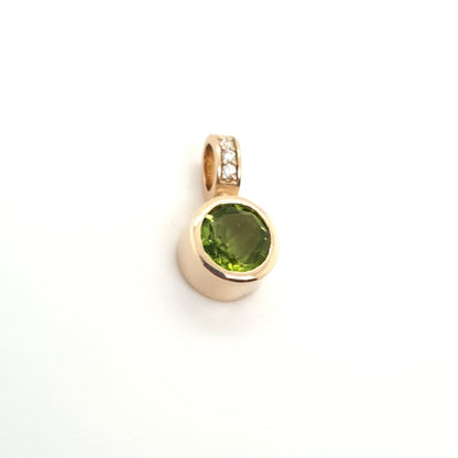 PERIDOT AND DIAMOND PENDANT