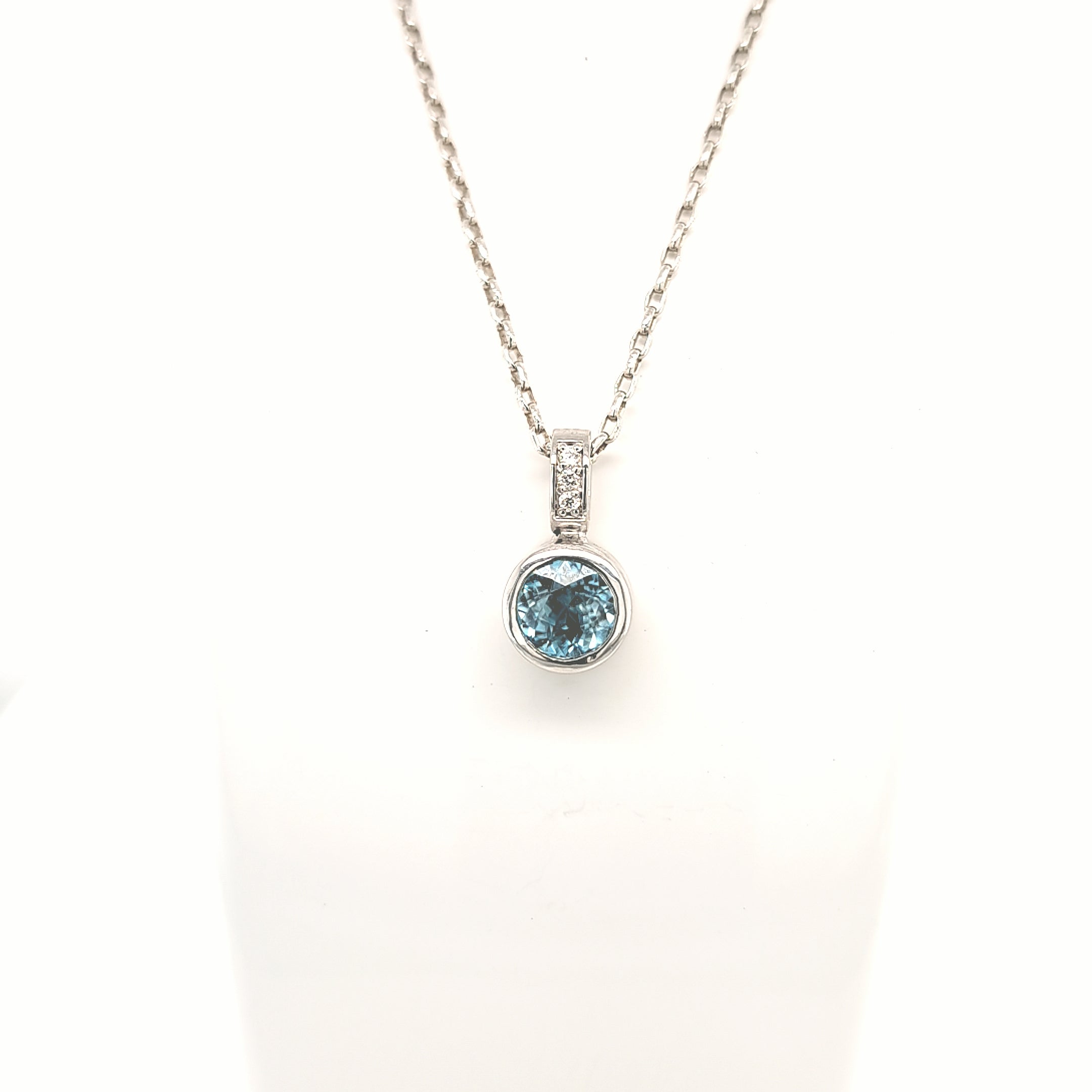 BLUE ZIRCON & DIAMOND PENDANT