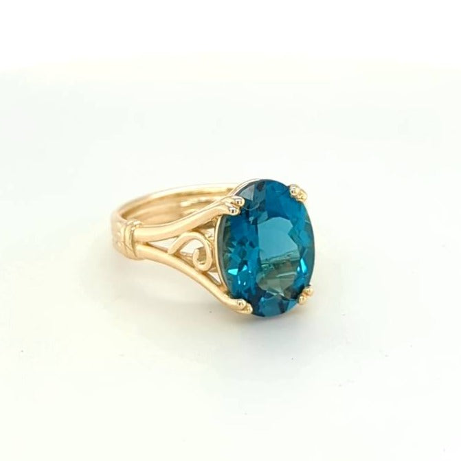 LONDON BLUE TOPAZ RING