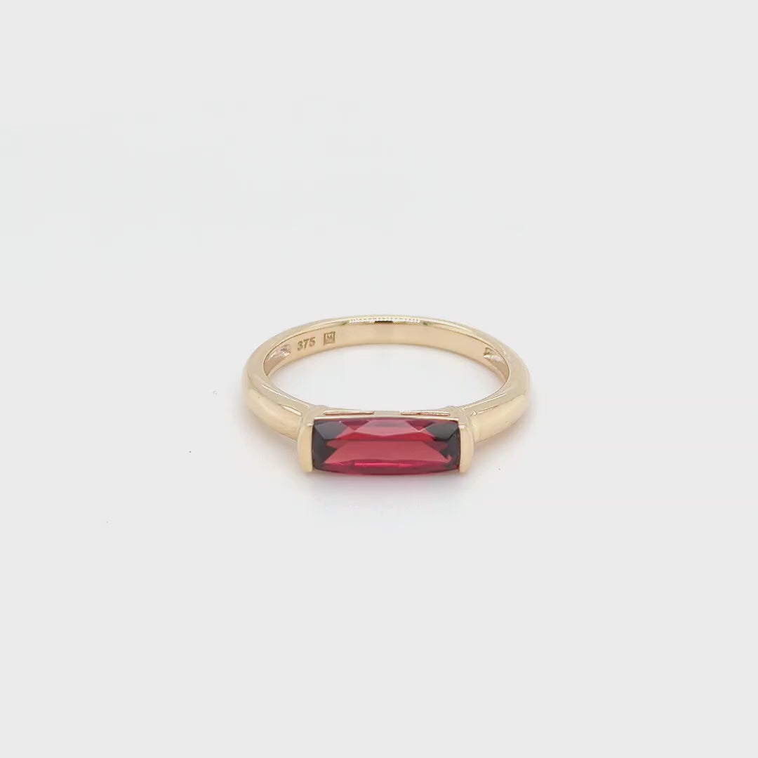 CUSHION CUT GARNET RING