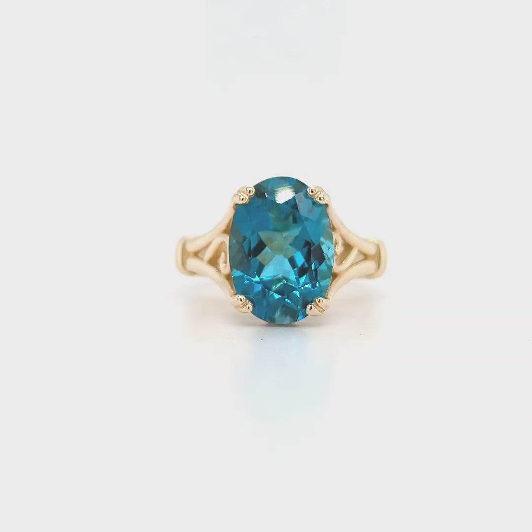 LONDON BLUE TOPAZ RING